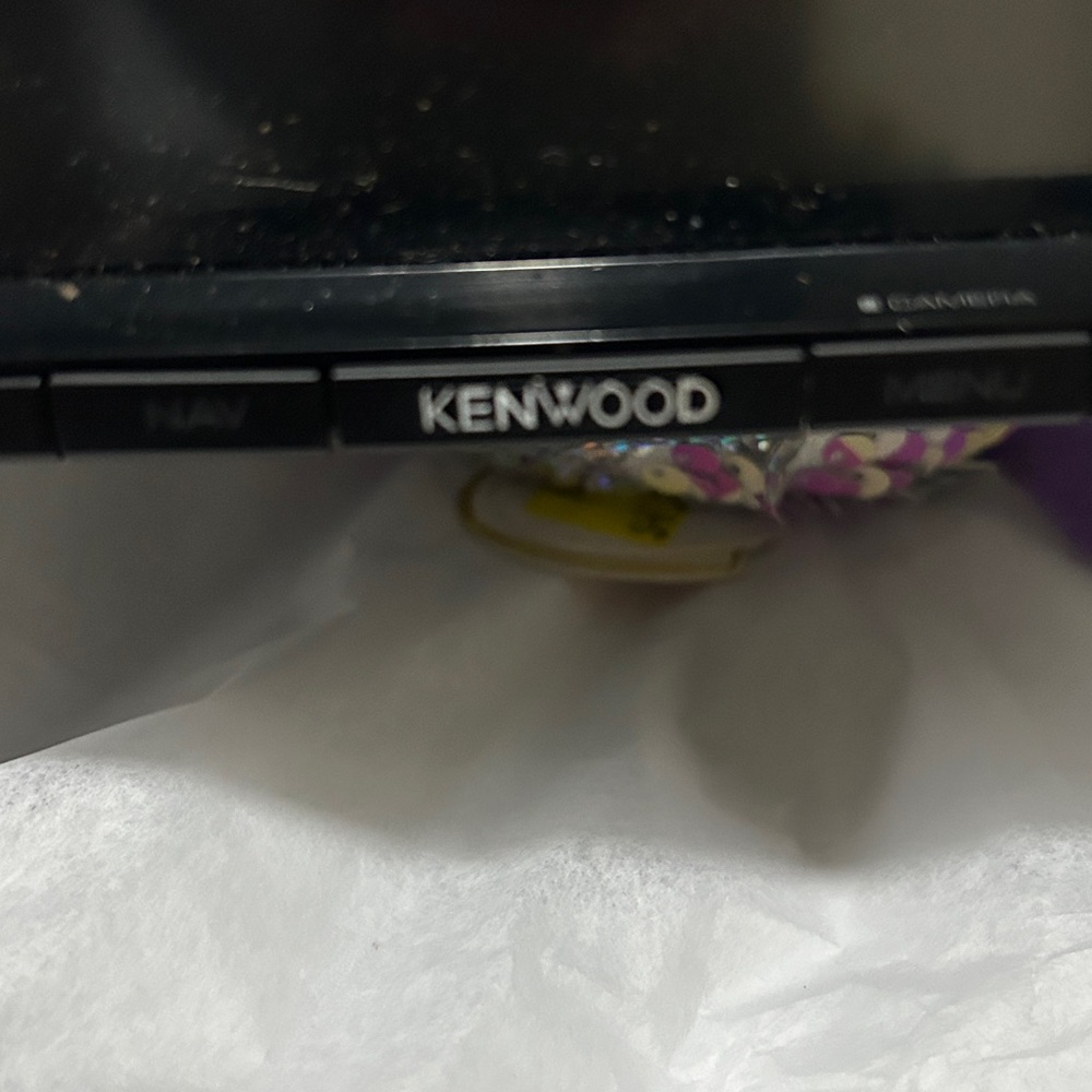 Kenwood GPS Navigation System - Silver - Picture 3 of 12